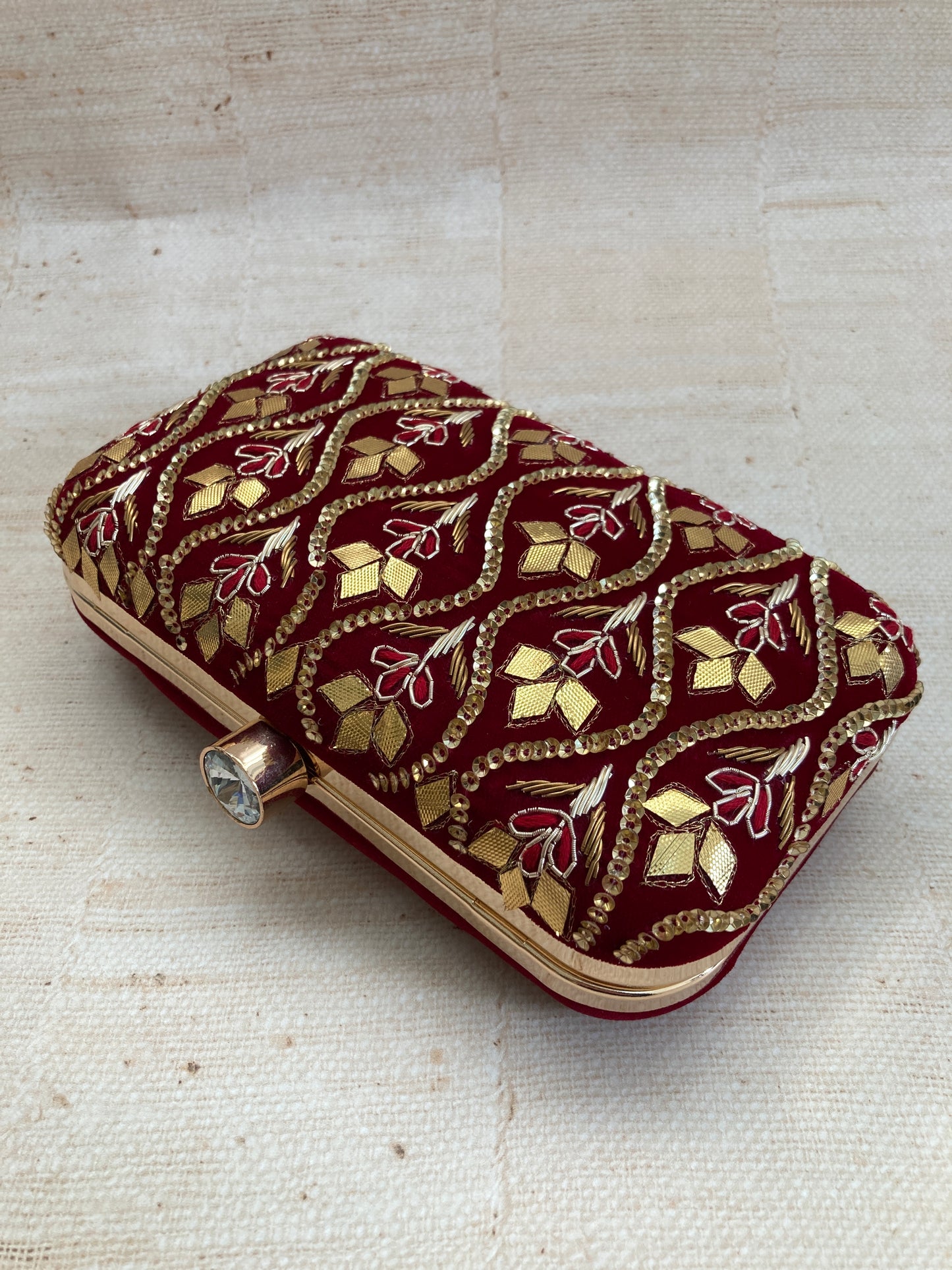Agra Maroon Clutch (ST811)