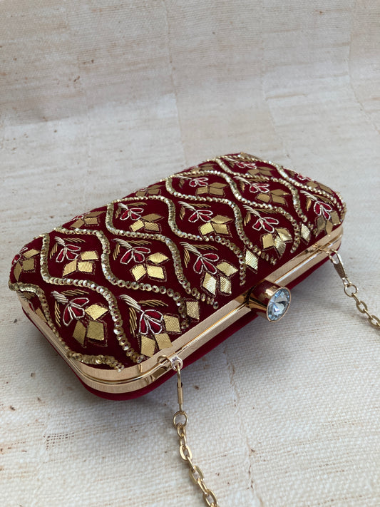 Agra Maroon Clutch (ST811)