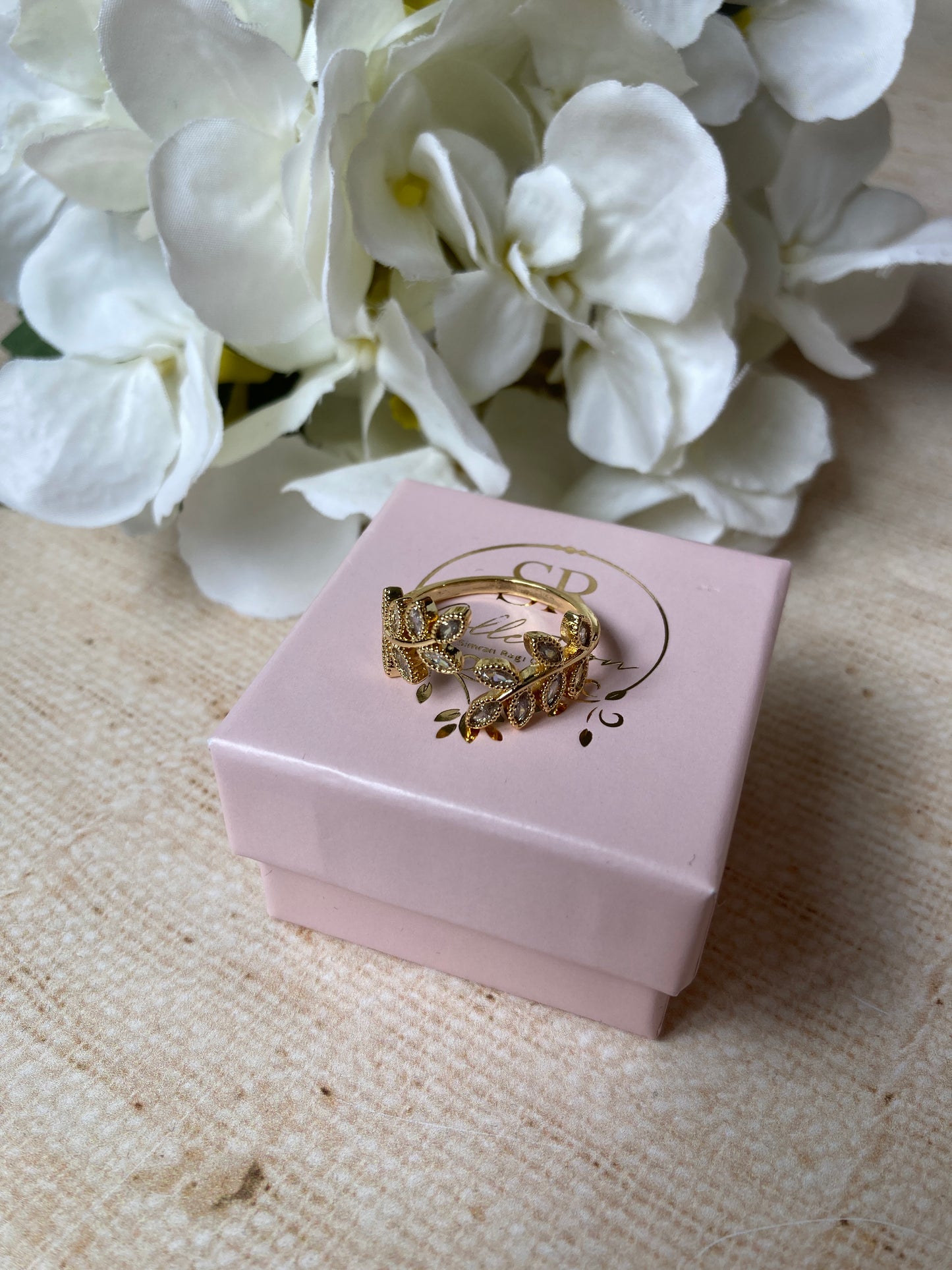 Adjustable Silver Vine Leaf Ring (ST1039)