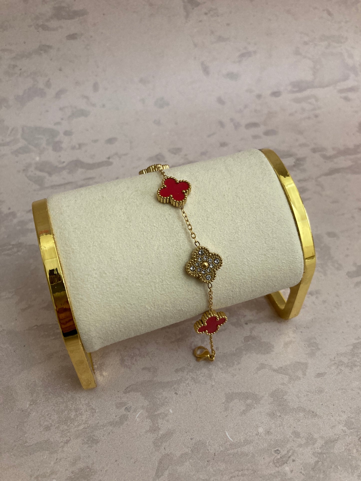 Christa 18K Gold Plated Clover Bracelet (ST838) (Red)
