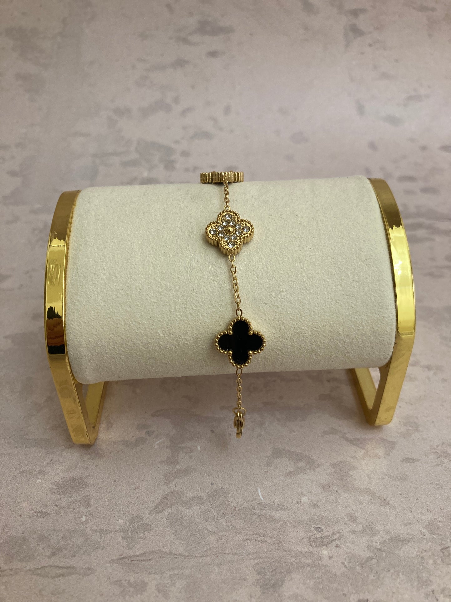 Christa 18K Gold Plated Clover Bracelet (ST838) (Black)