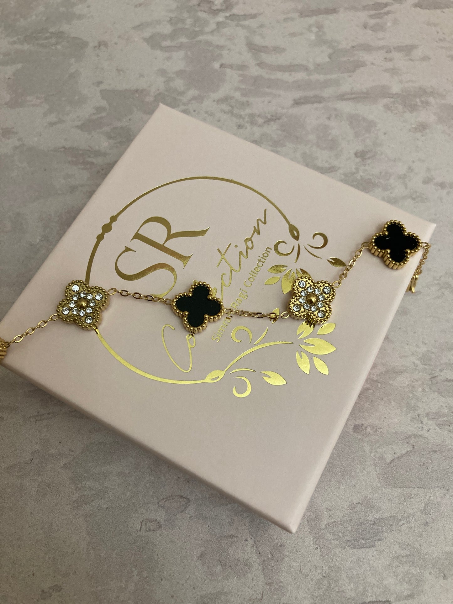 Christa 18K Gold Plated Clover Bracelet (ST838) (Black)