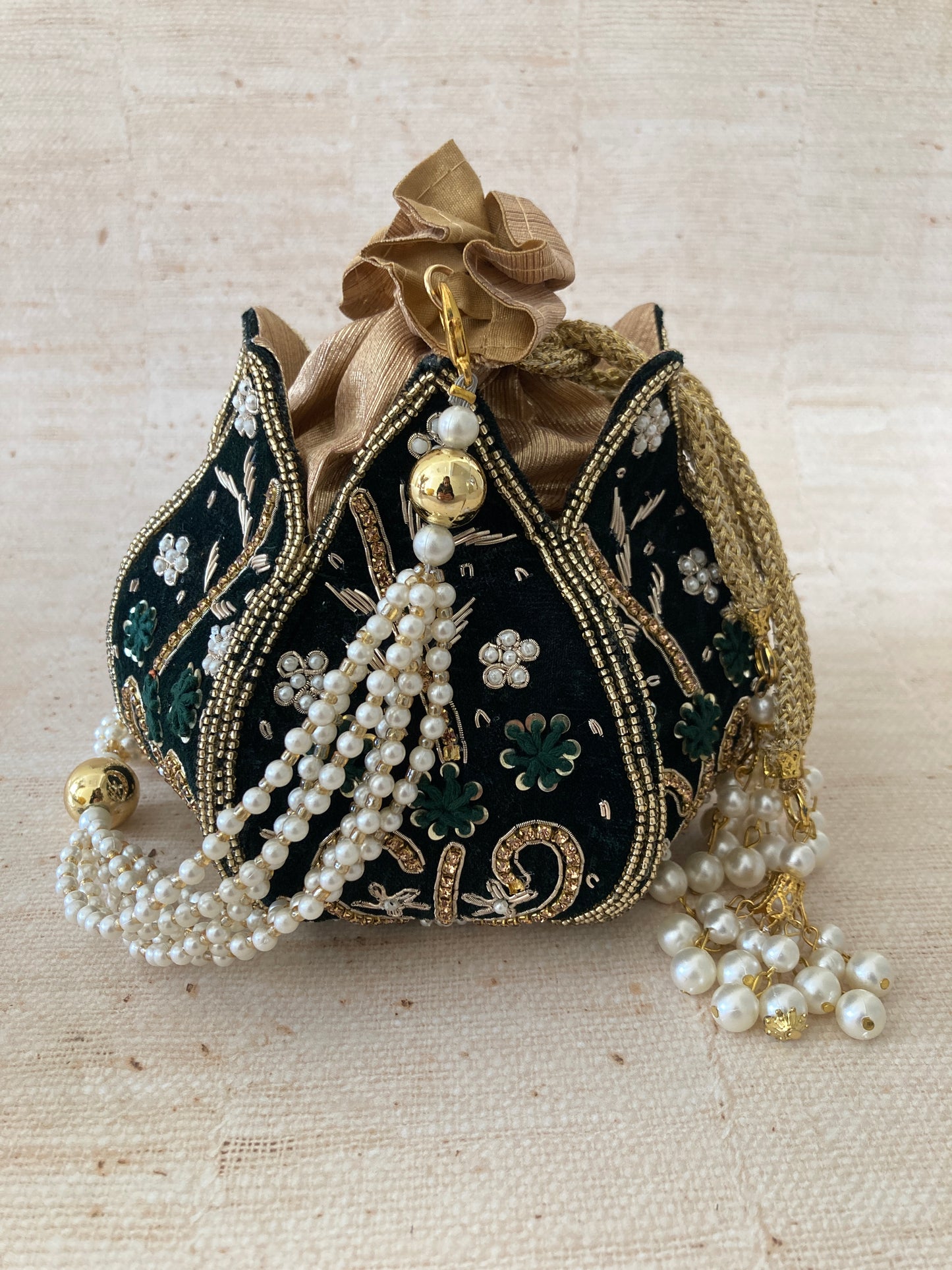 Anju (Potli Bag) (Velvet Emerald Green) (ST269)