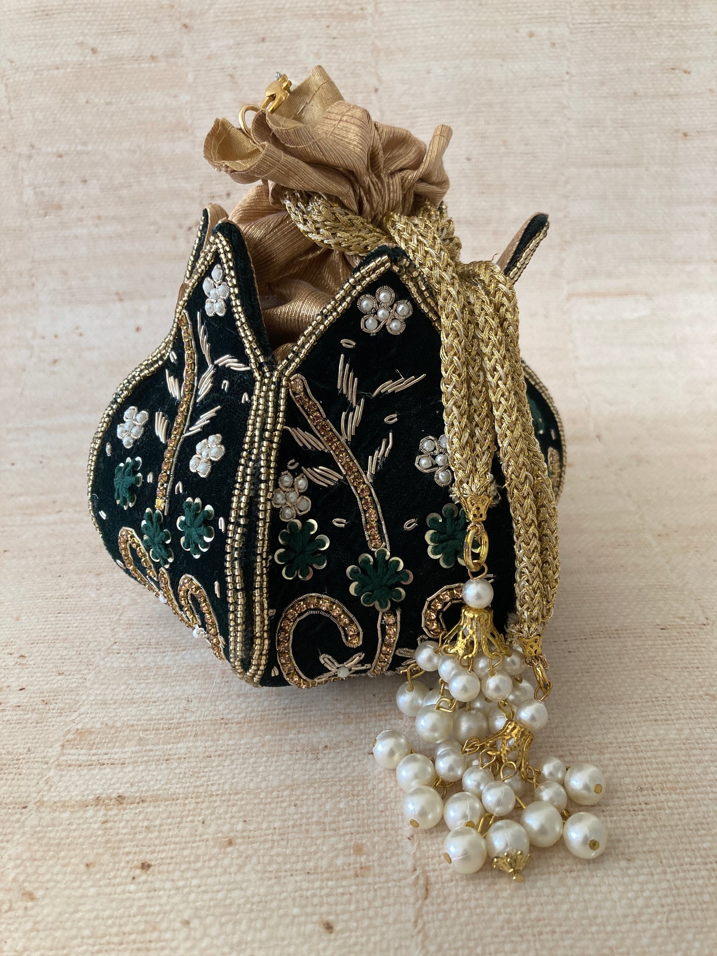 Anju (Potli Bag) (Velvet Emerald Green) (ST269)