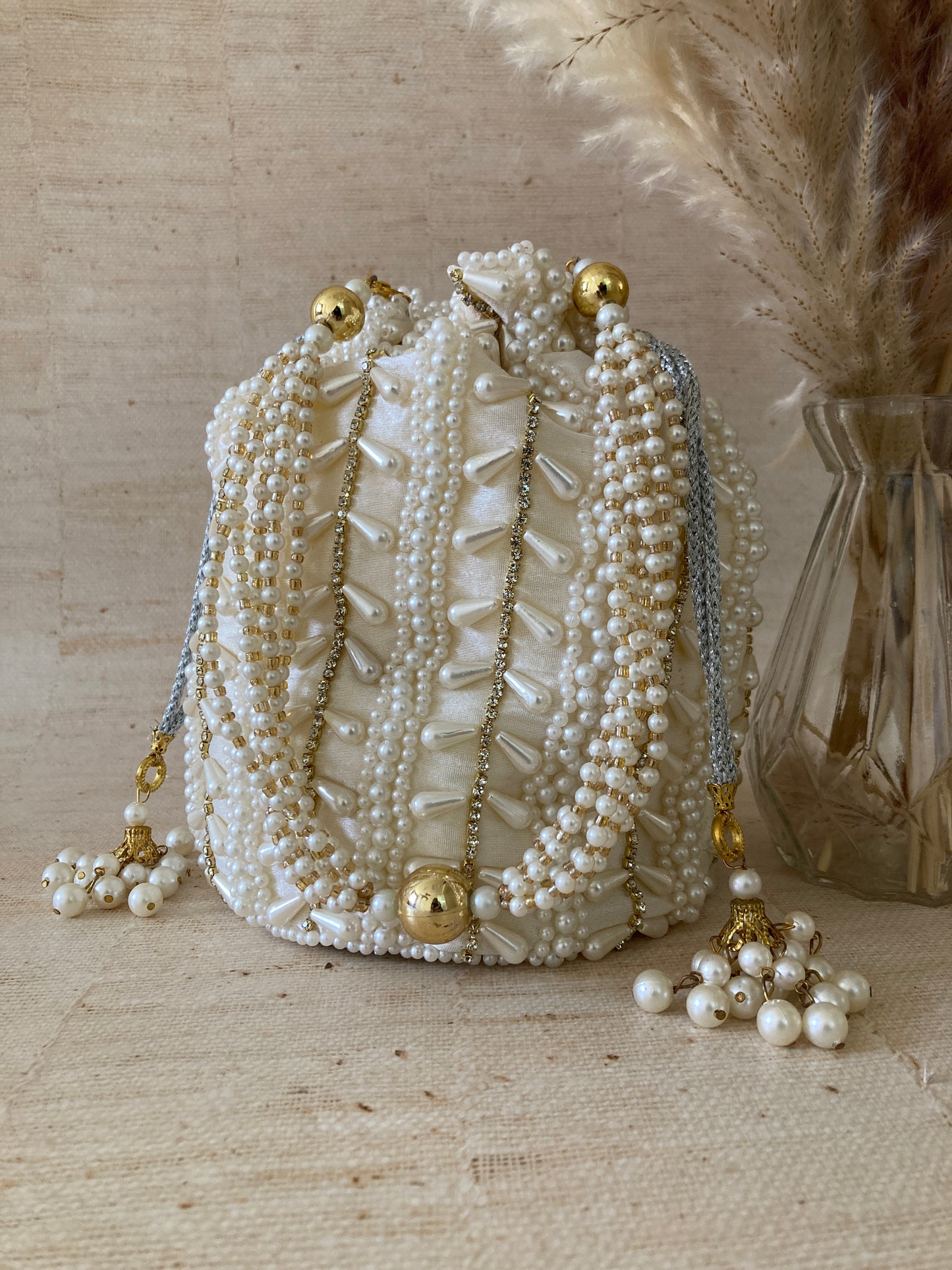 Diana Pearl Potli (White Ivory) (ST356)