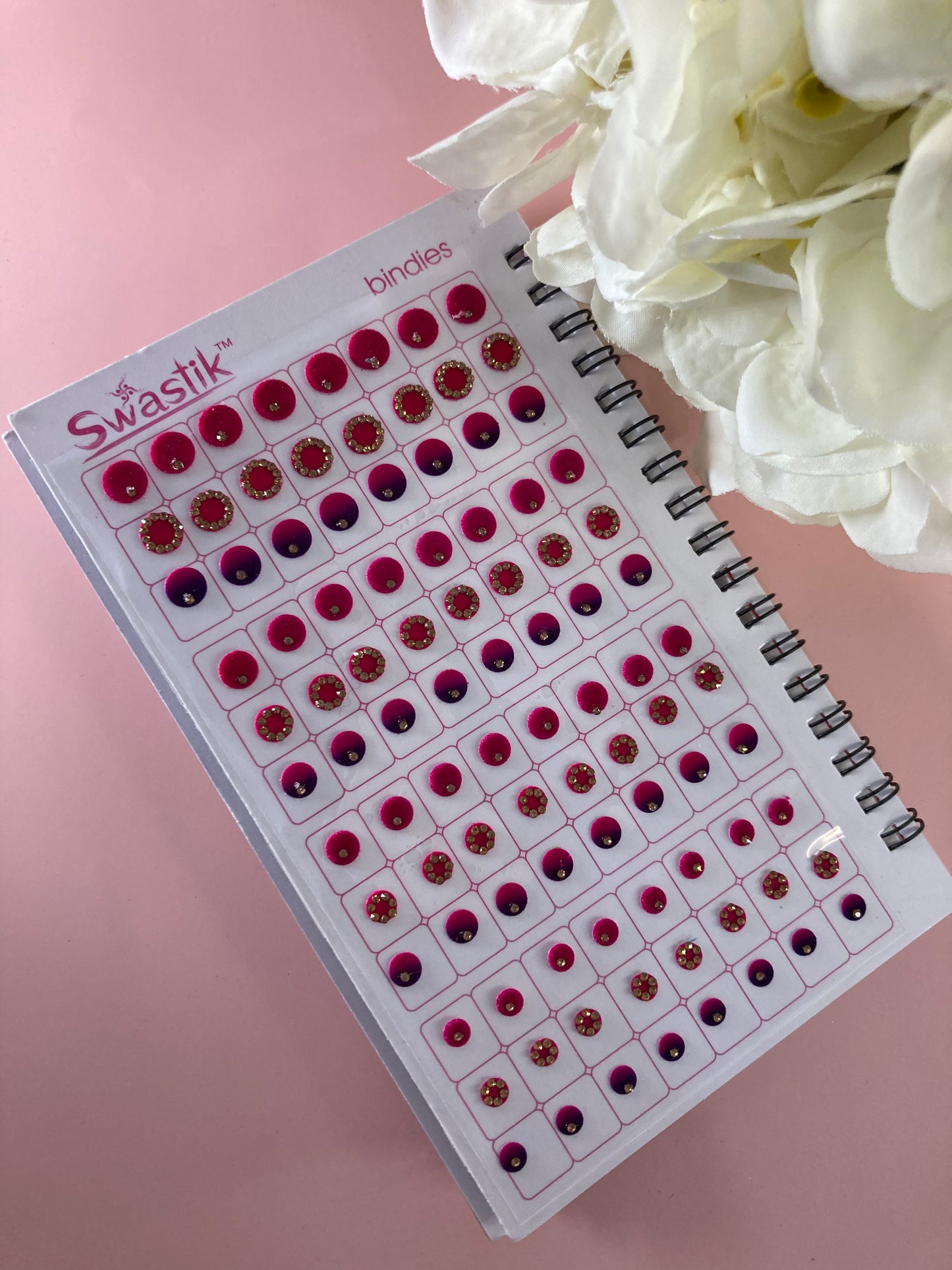 Assorted Colours 960 Bindi Booklet (ST706)