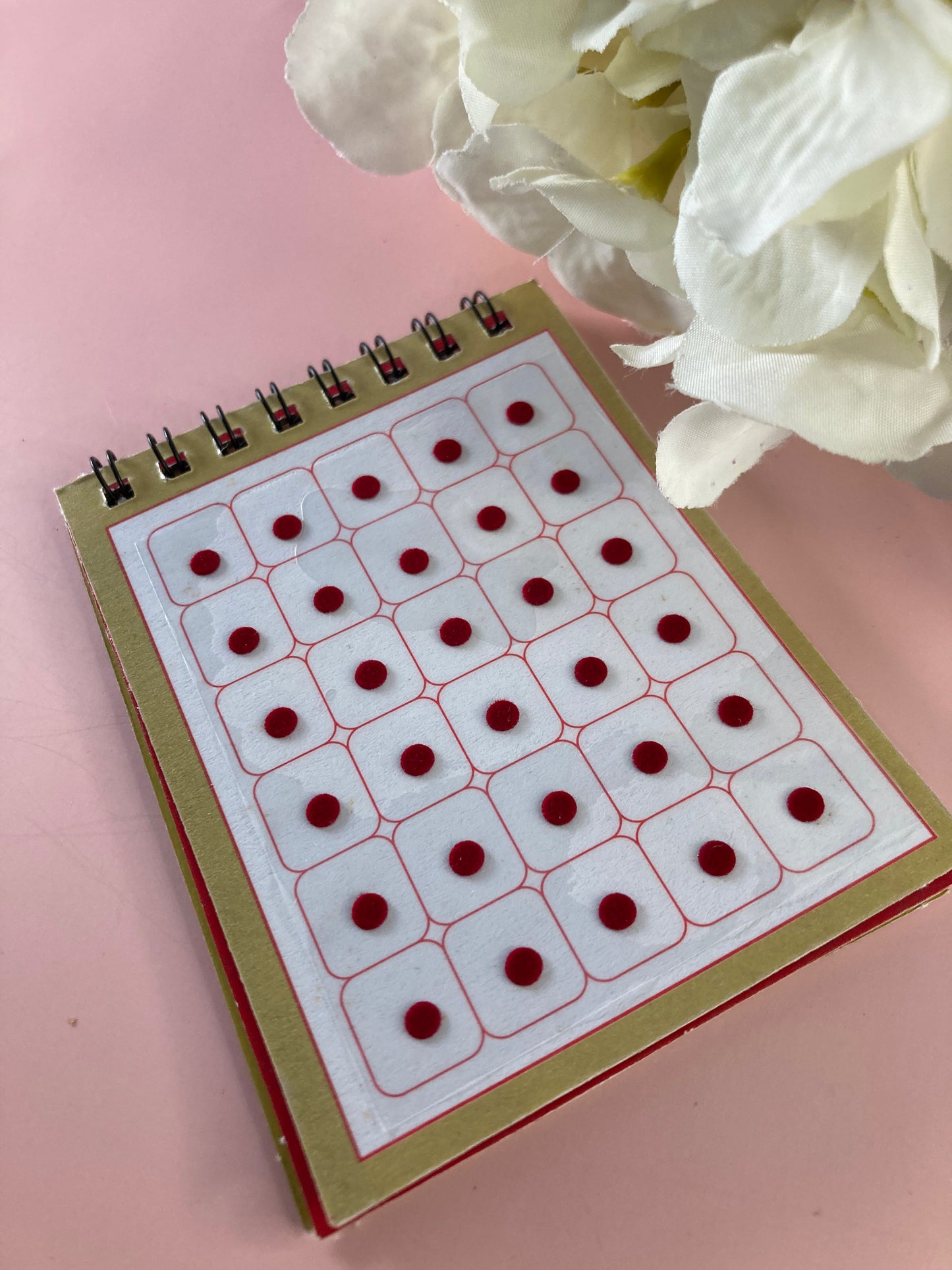 Mini Range Assorted Colours 120 Bindi Booklet (ST709) (4 Inch Bindis)