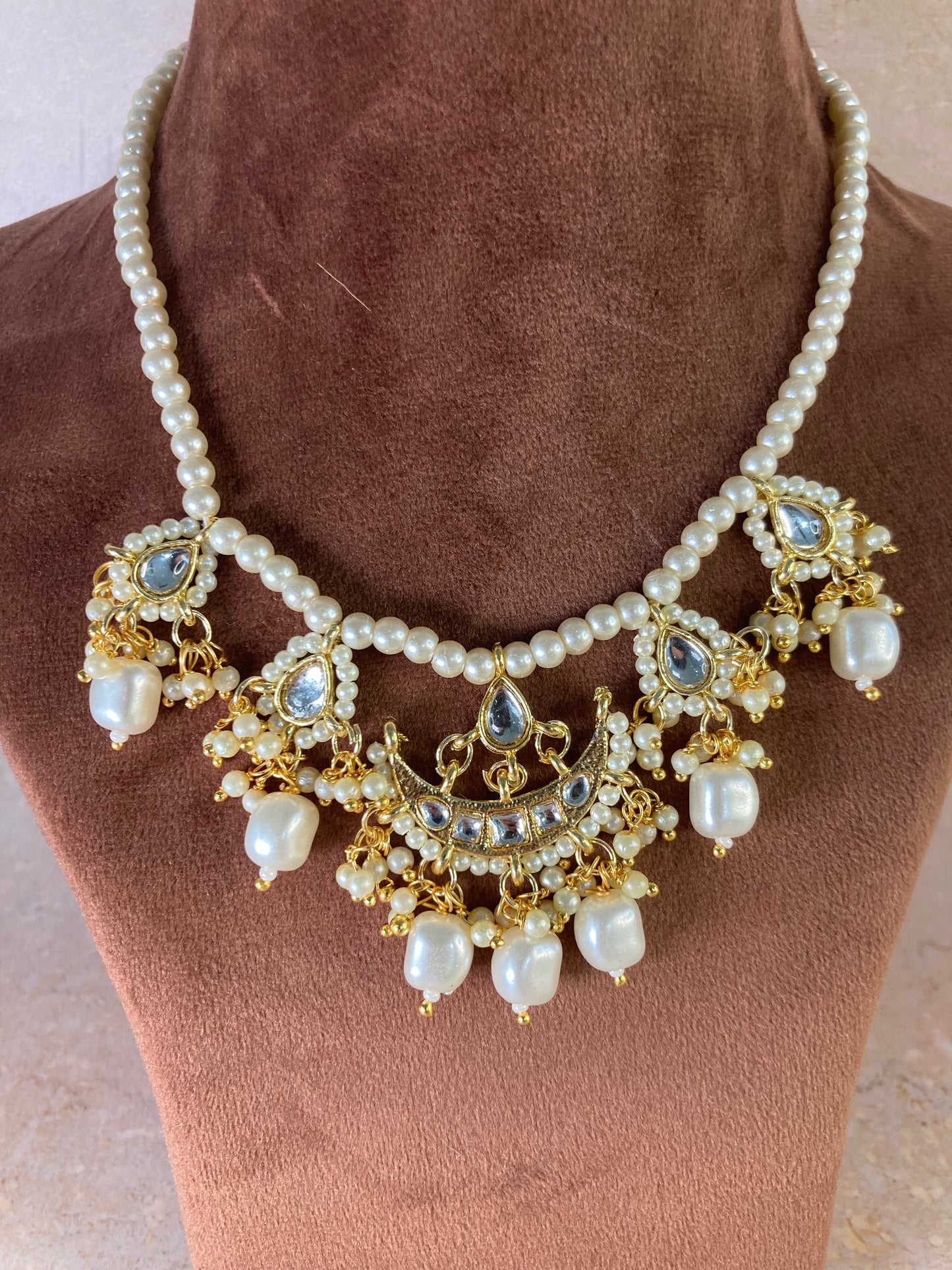 Alia 18K Gold Plated White Pearl Jewellery Set (ST723)