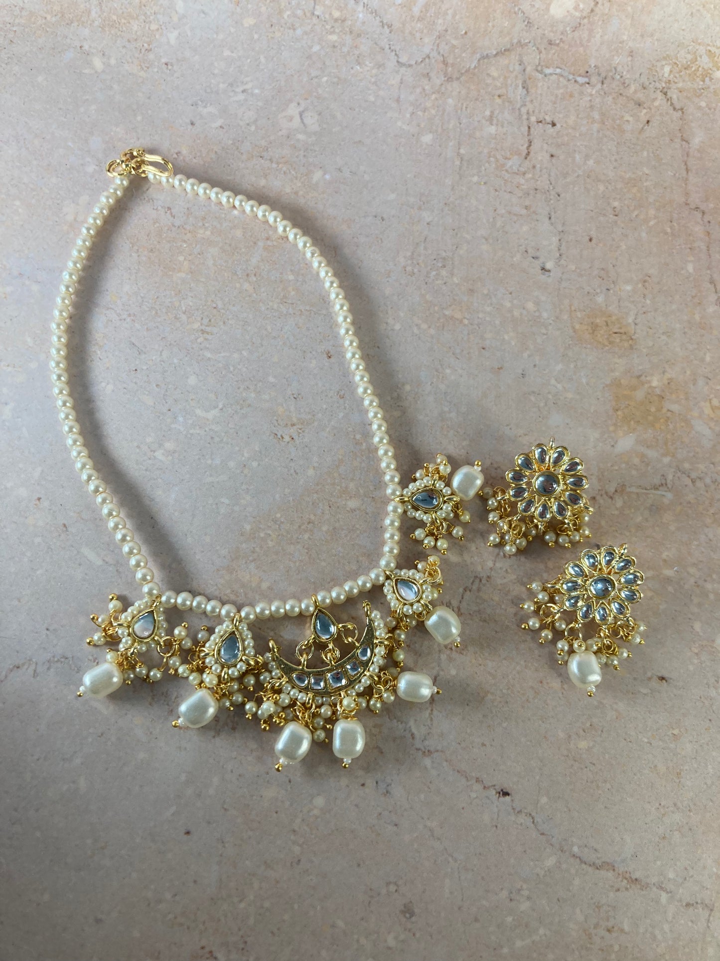 Alia 18K Gold Plated White Pearl Jewellery Set (ST723)