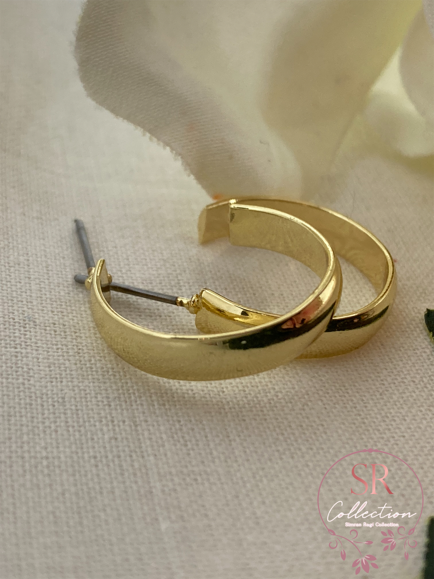 Alai Hoop Earrings (ST033)