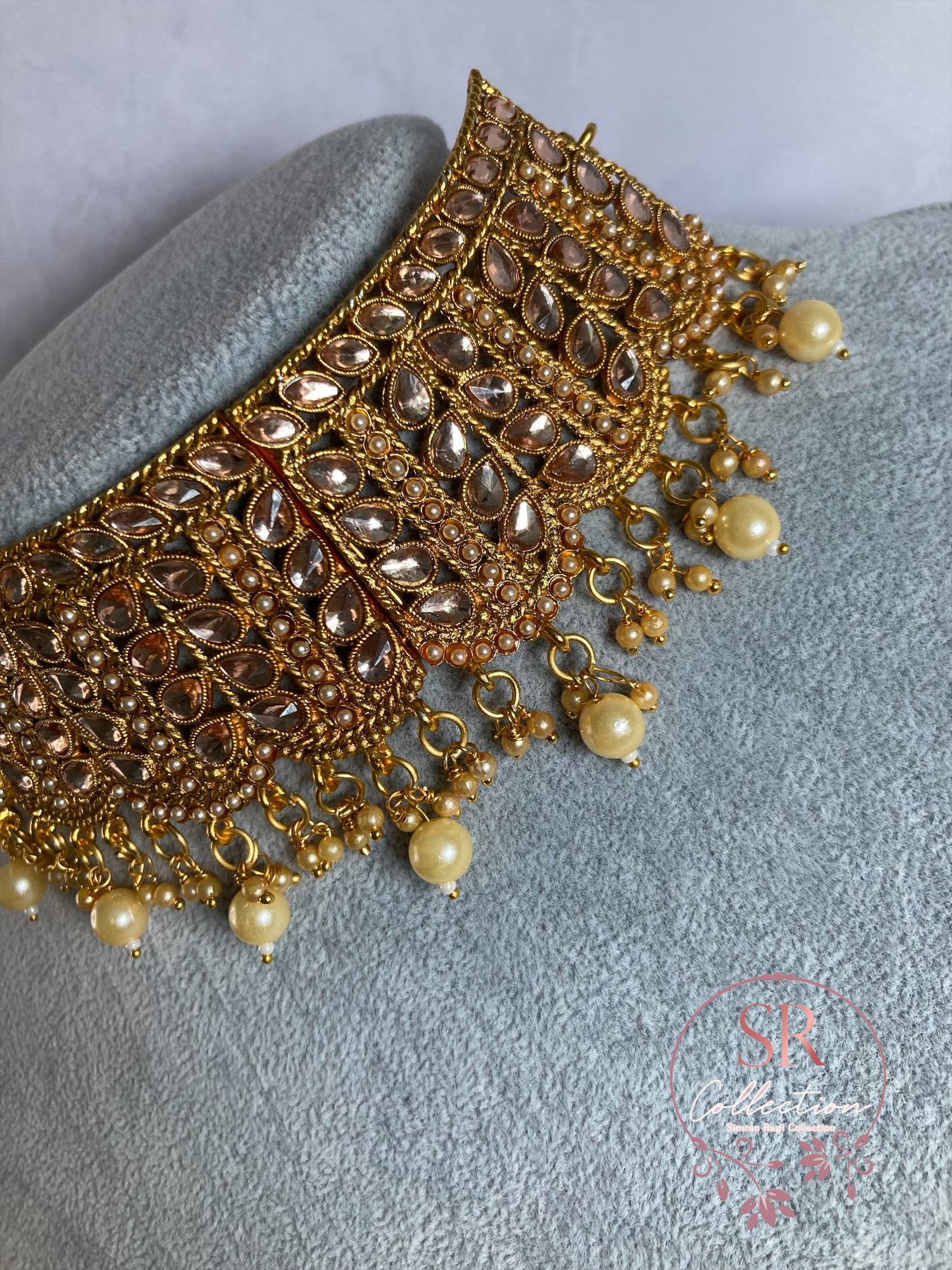 Ayra Gold Plated Kundan Beaded Set (ST186)