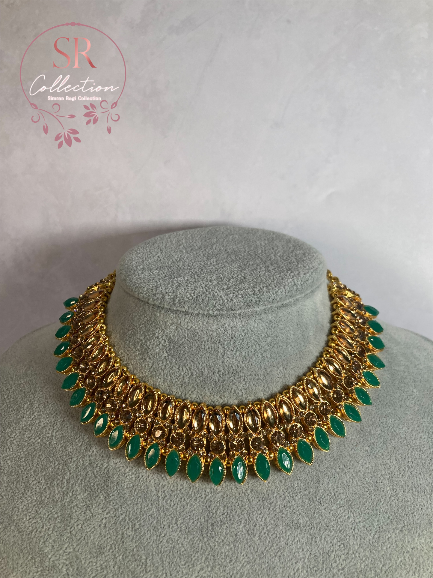 Chaya Gold Plated Kundan Choker Set (ST167) Emerald