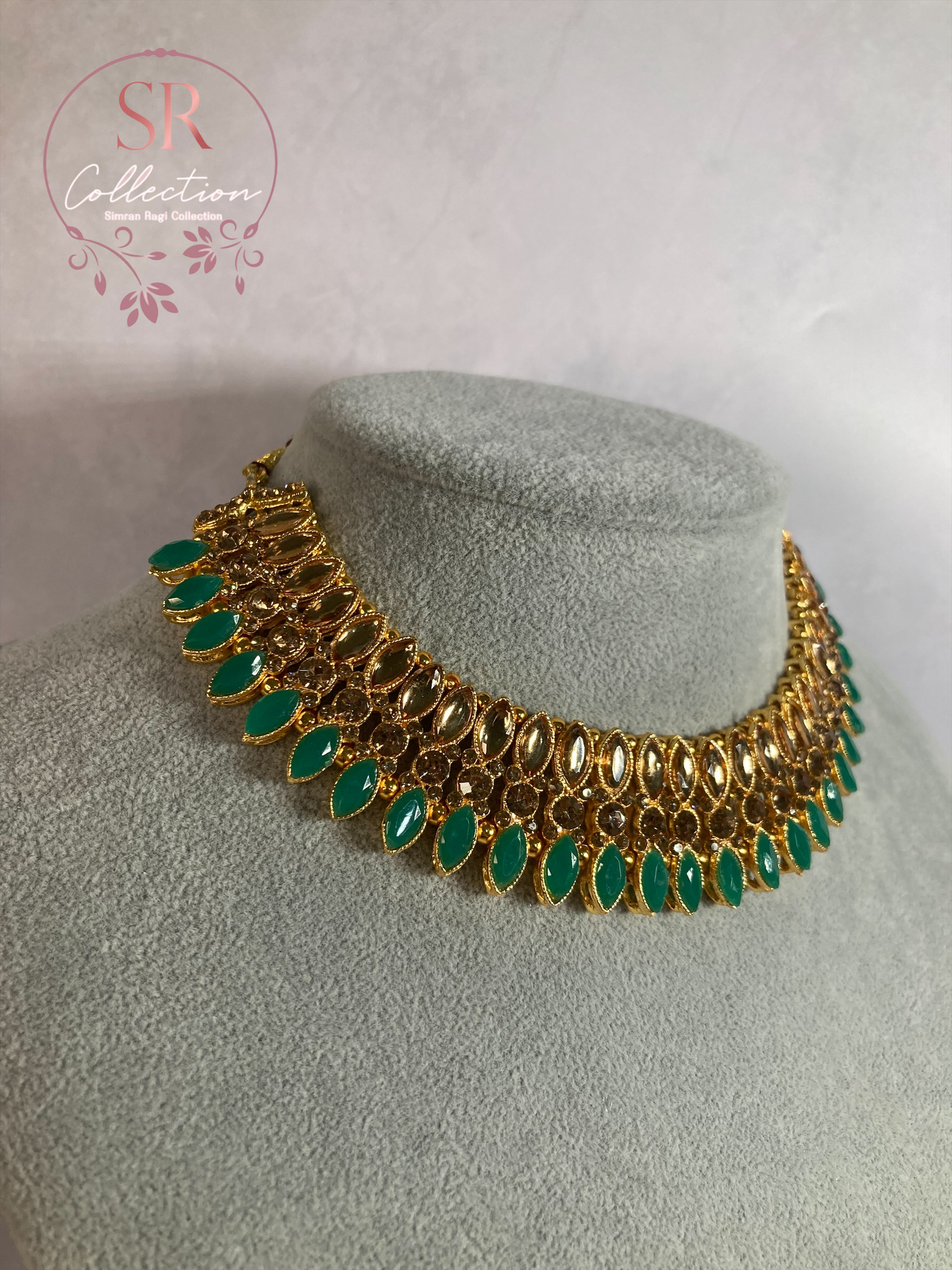 Chaya Gold Plated Kundan Choker Set (ST167) Emerald