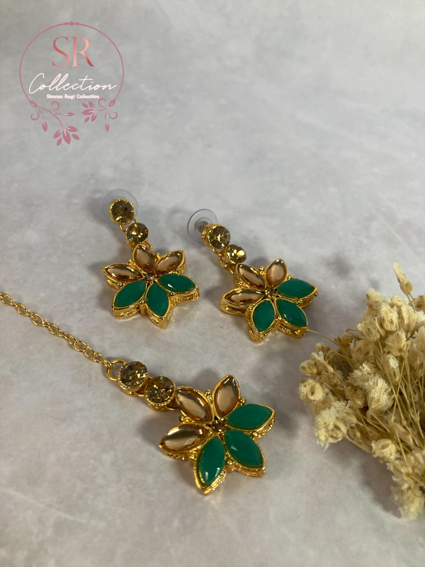 Chaya Gold Plated Kundan Choker Set (ST167) Emerald