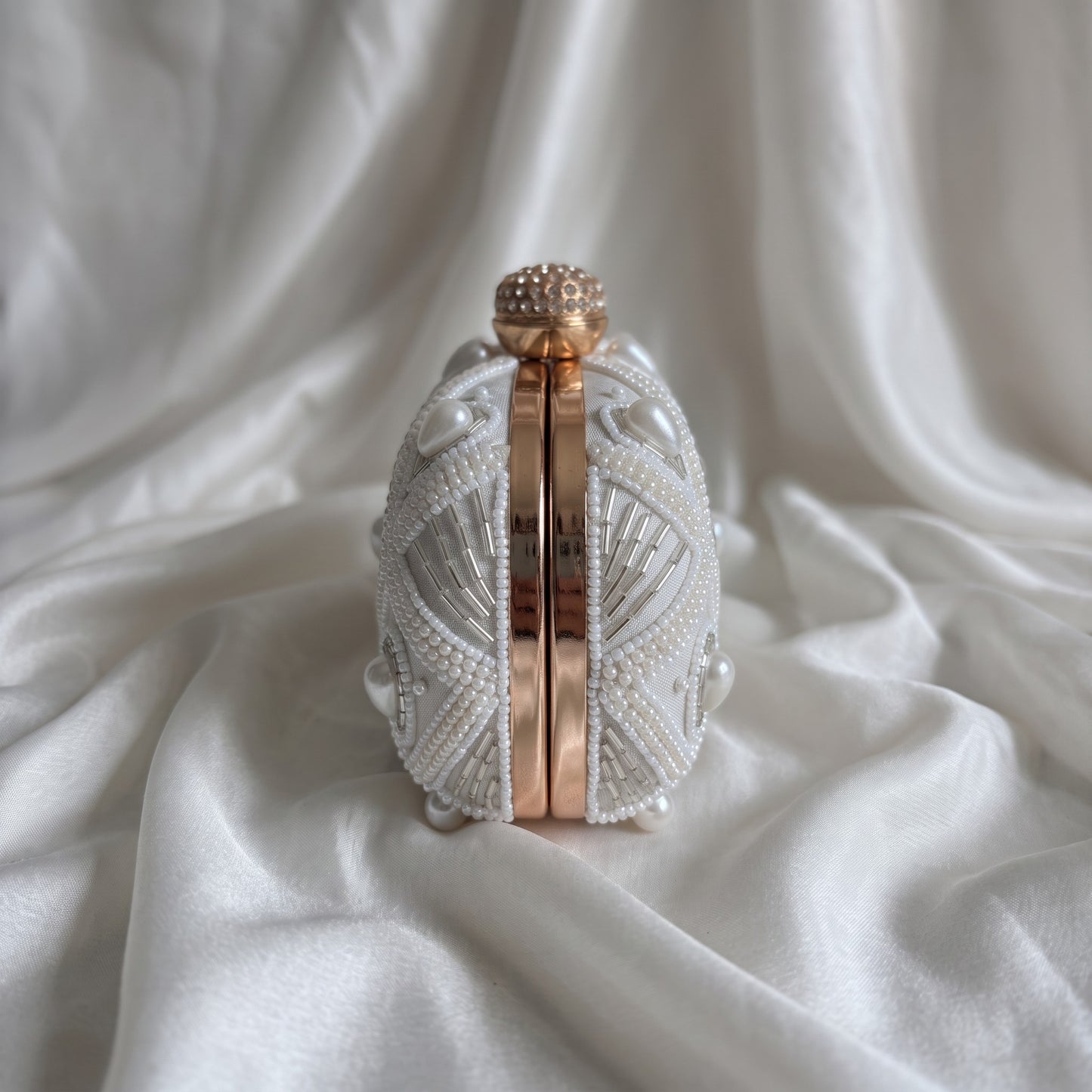 Gatsby Oval Pearl Clutch (ST1221)