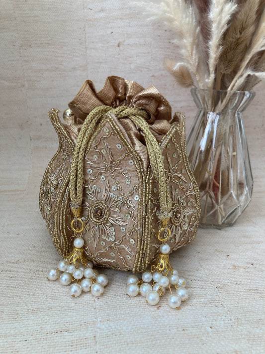 Jasleen (Potli Bag) (Gold) (ST270)