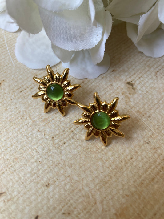 Gold Sun Green Stud Earrings (ST1066)