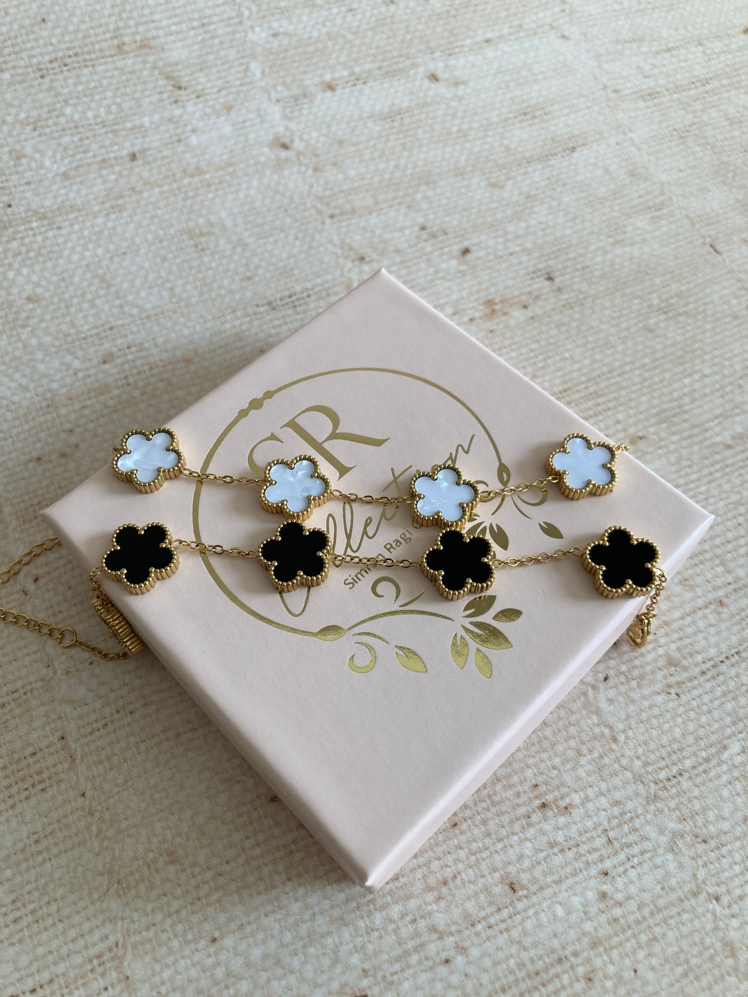 Gold Clover Bracelet 