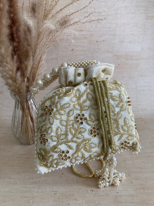 Saanvi (Potli Bag) (White) (ST1072)