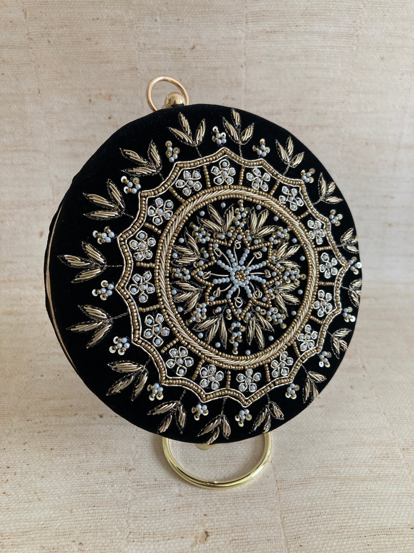 Raazi (Circular Clutch) (Black Velvet)(ST351)