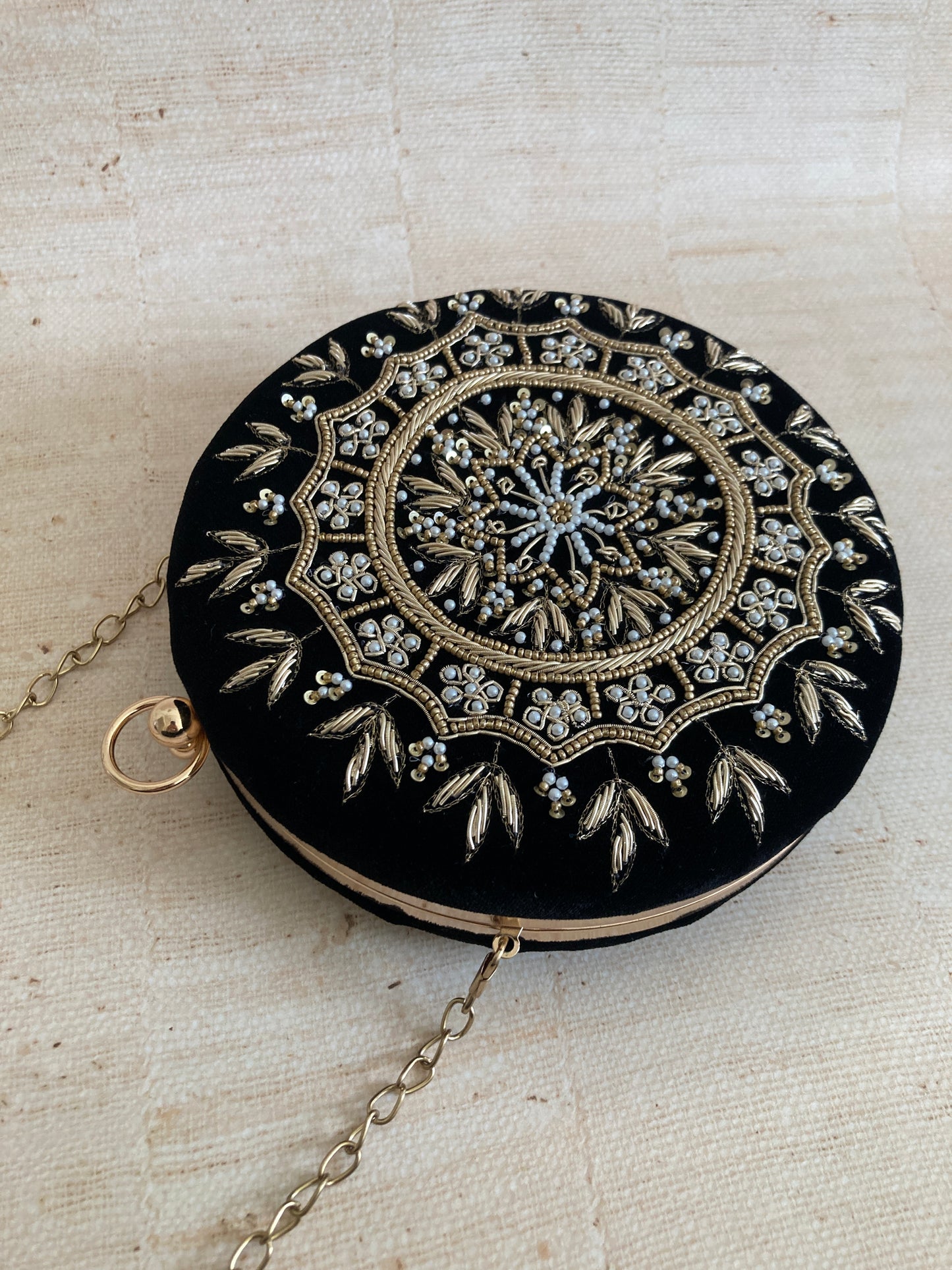 Raazi (Circular Clutch) (Black Velvet)(ST351)