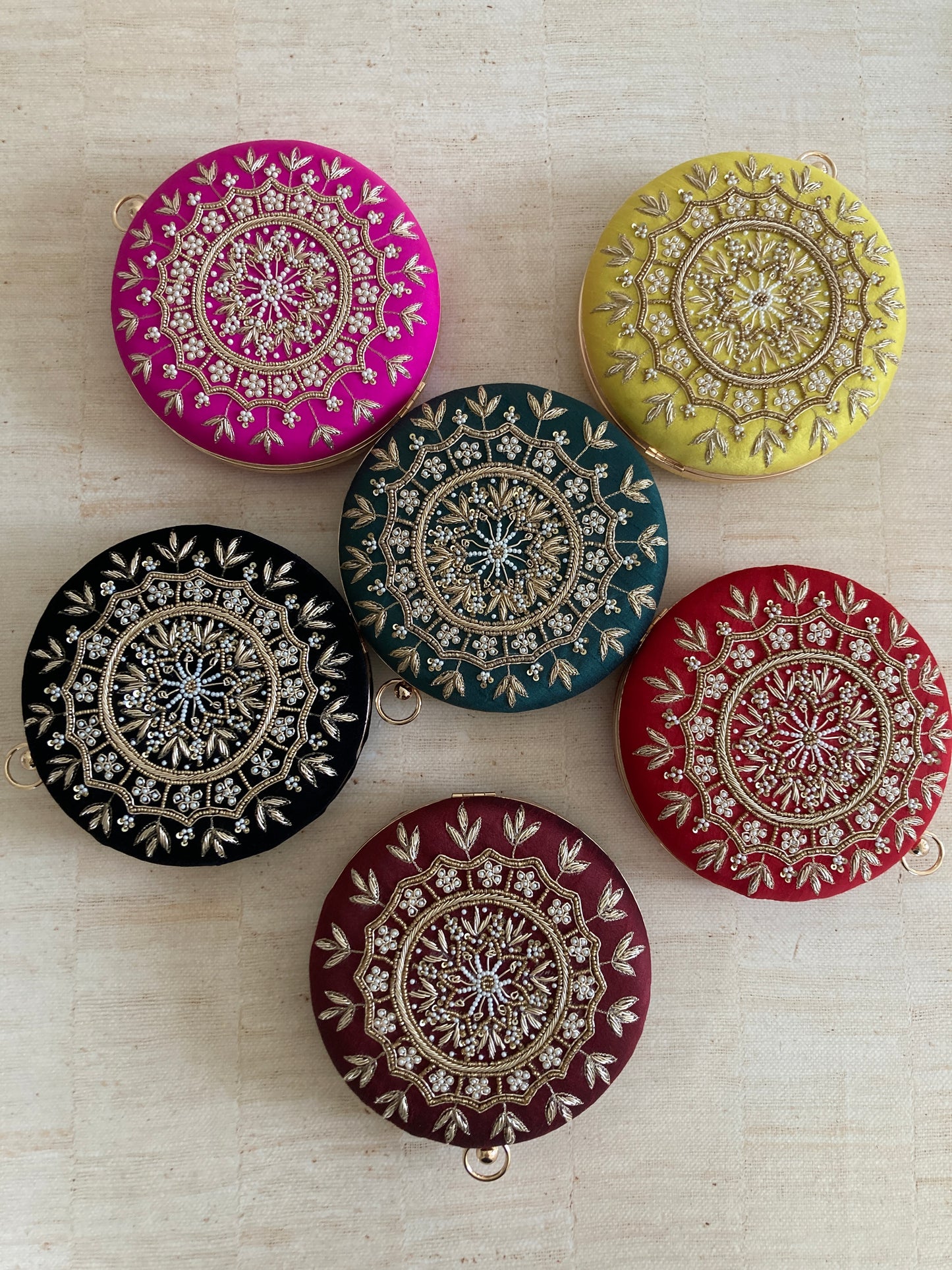 Raazi (Circular Clutch) (Black Velvet)(ST351)