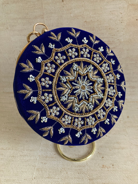 Aarza Royal Blue Velvet Bangle Clutch (ST735)