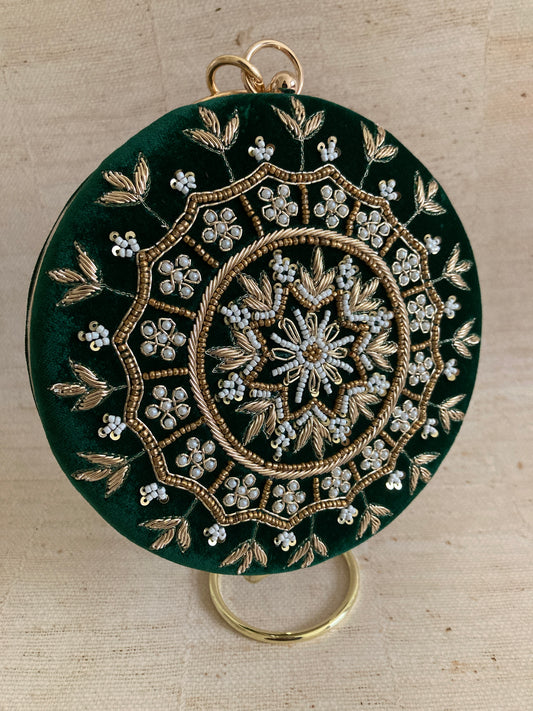 Aarza Emerald Green Velvet Bangle Clutch (ST735)