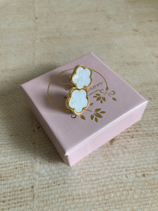 White Five Leaf Clover Stud Earrings (ST890)