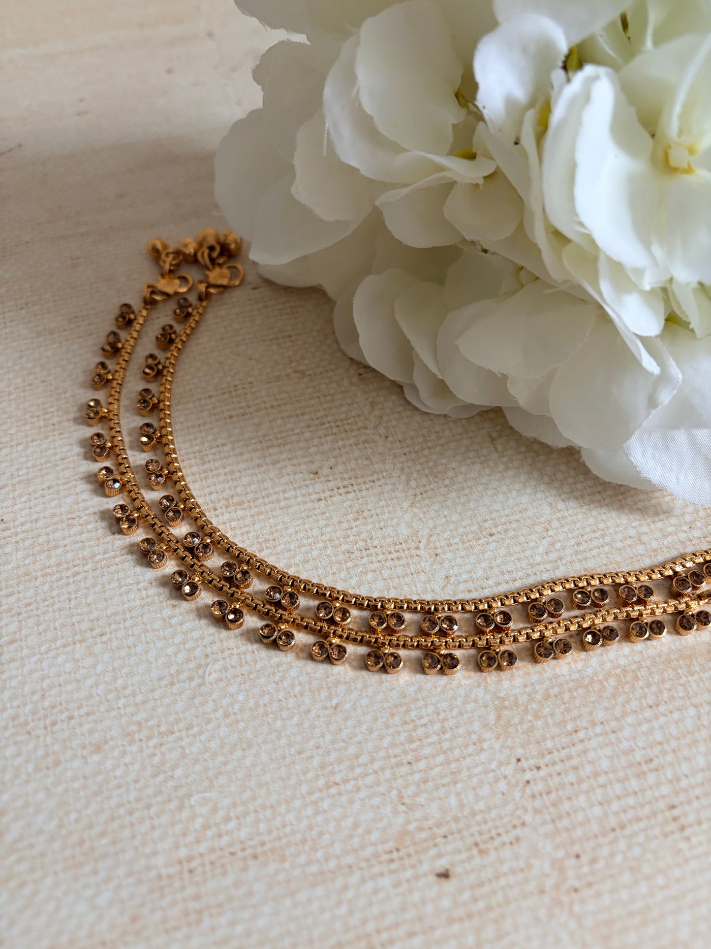 Girls Gold Plated Adjustable Anklets/Payal (ST1060)