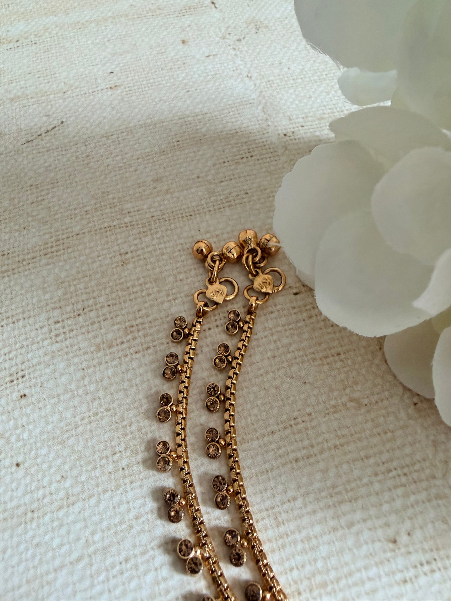 Girls Gold Plated Adjustable Anklets/Payal (ST1060)