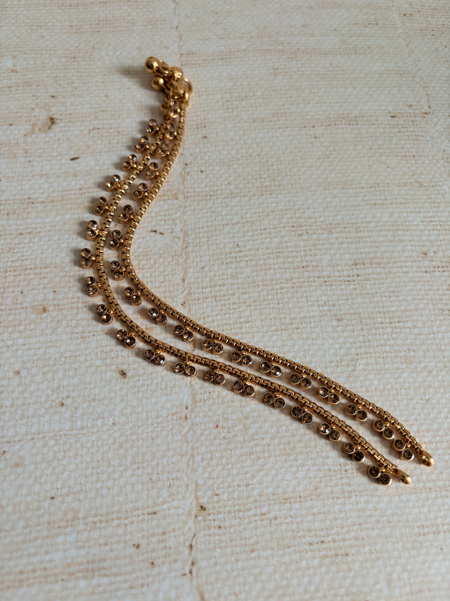 Girls Gold Plated Adjustable Anklets/Payal (ST1060)