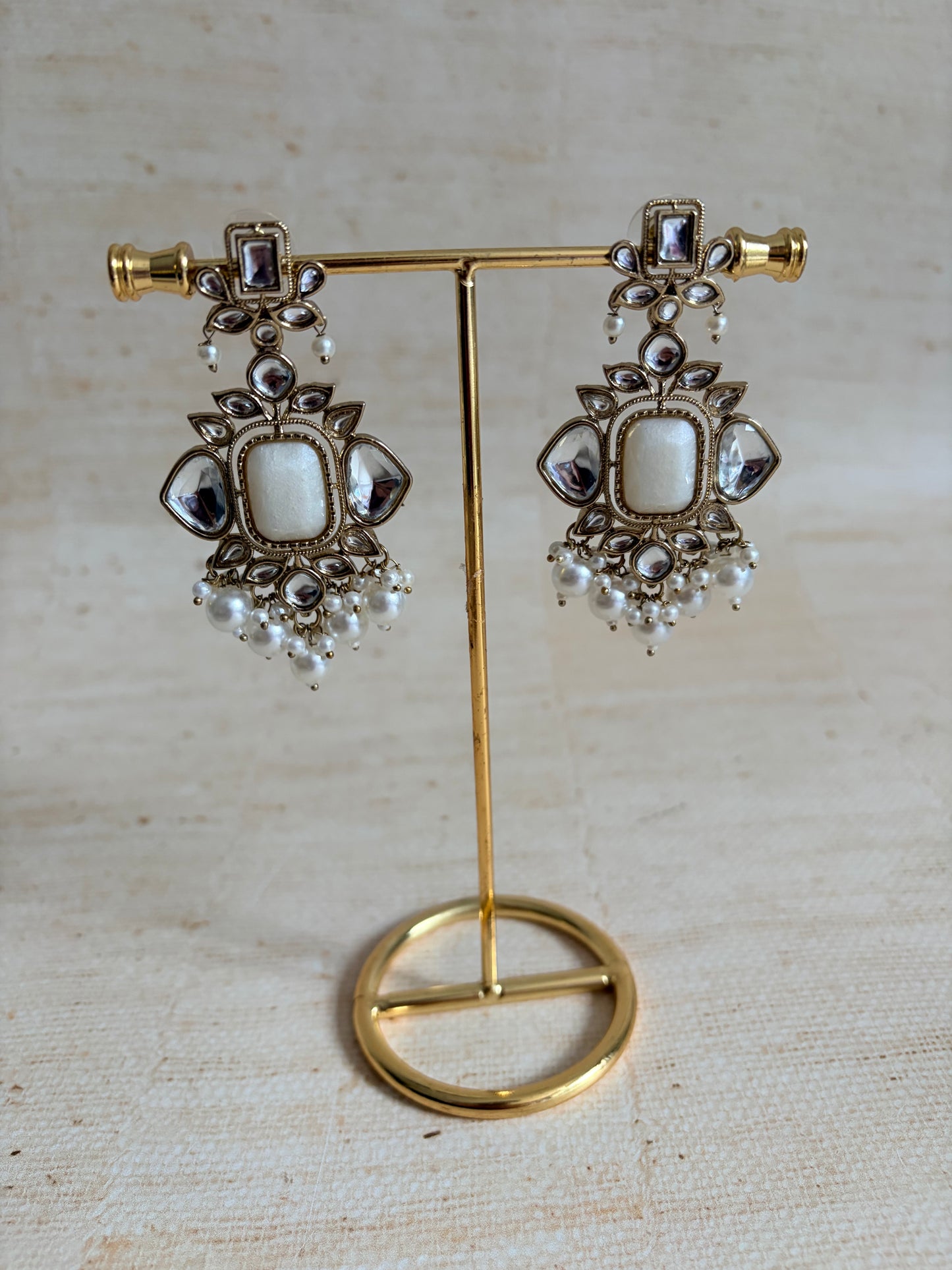 Sia White Kundan Pearl Earrings (ST1062)
