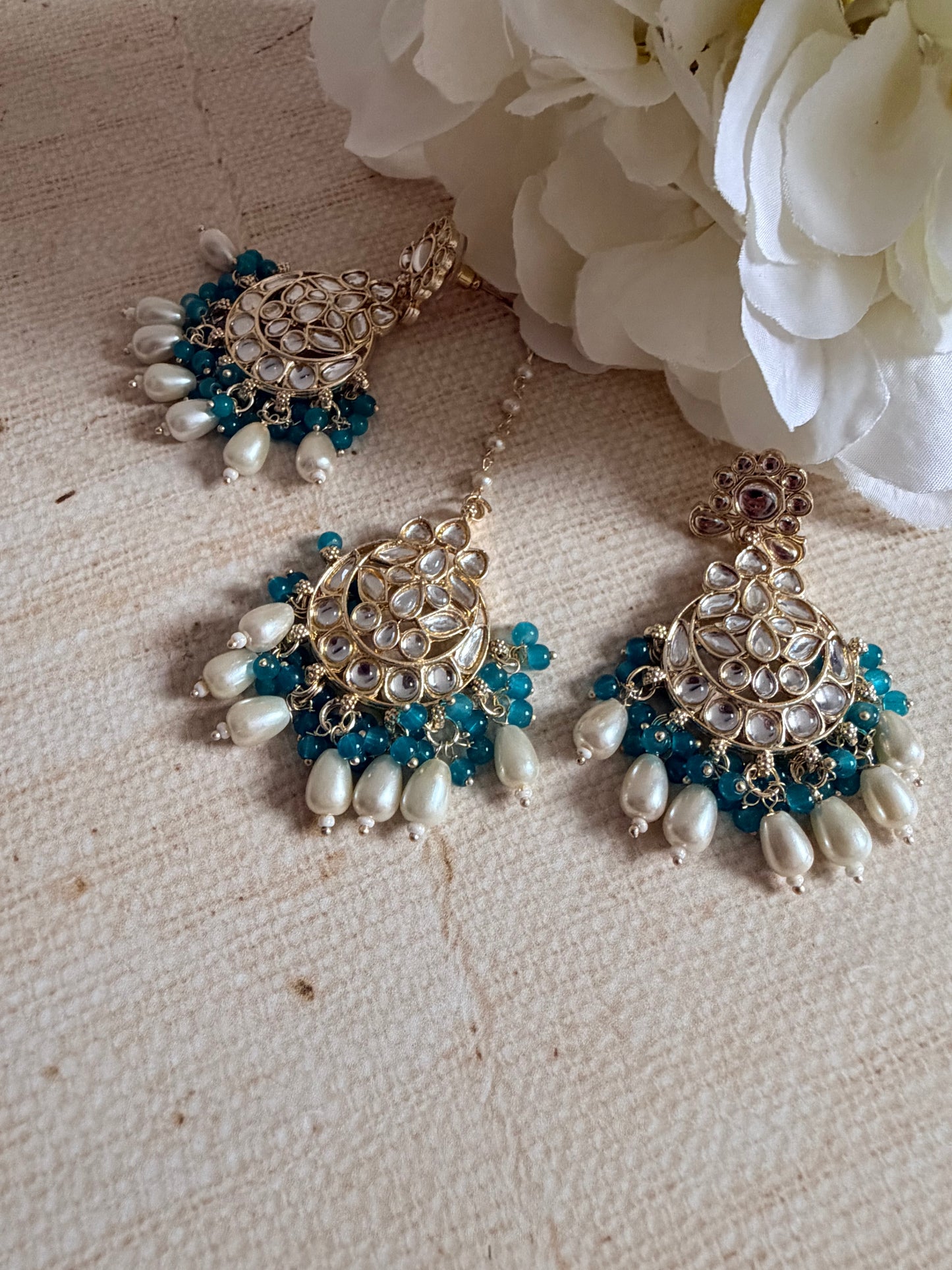 Noor Green Gold Plated Kundan Earrings And Tikka Set (ST979)