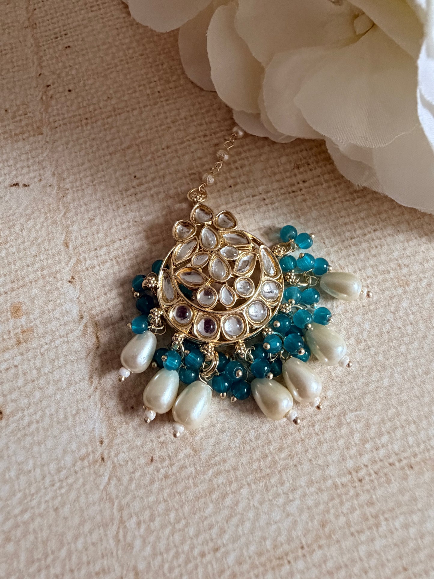 Noor Green Gold Plated Kundan Earrings And Tikka Set (ST979)