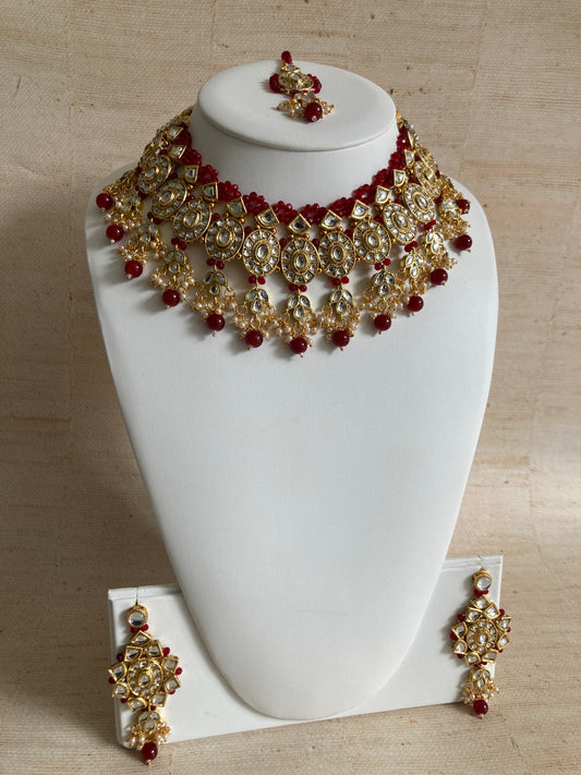 Saachi Gold Plated Kundan And Pearl Maroon Choker Set (ST184)