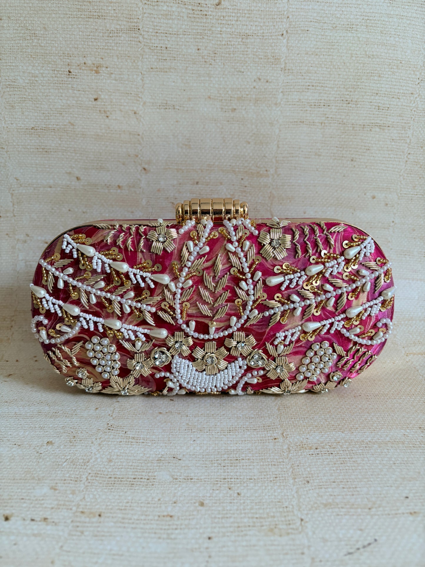 Amelia Pearl Capsule Clutch (ST1100) (Pink)