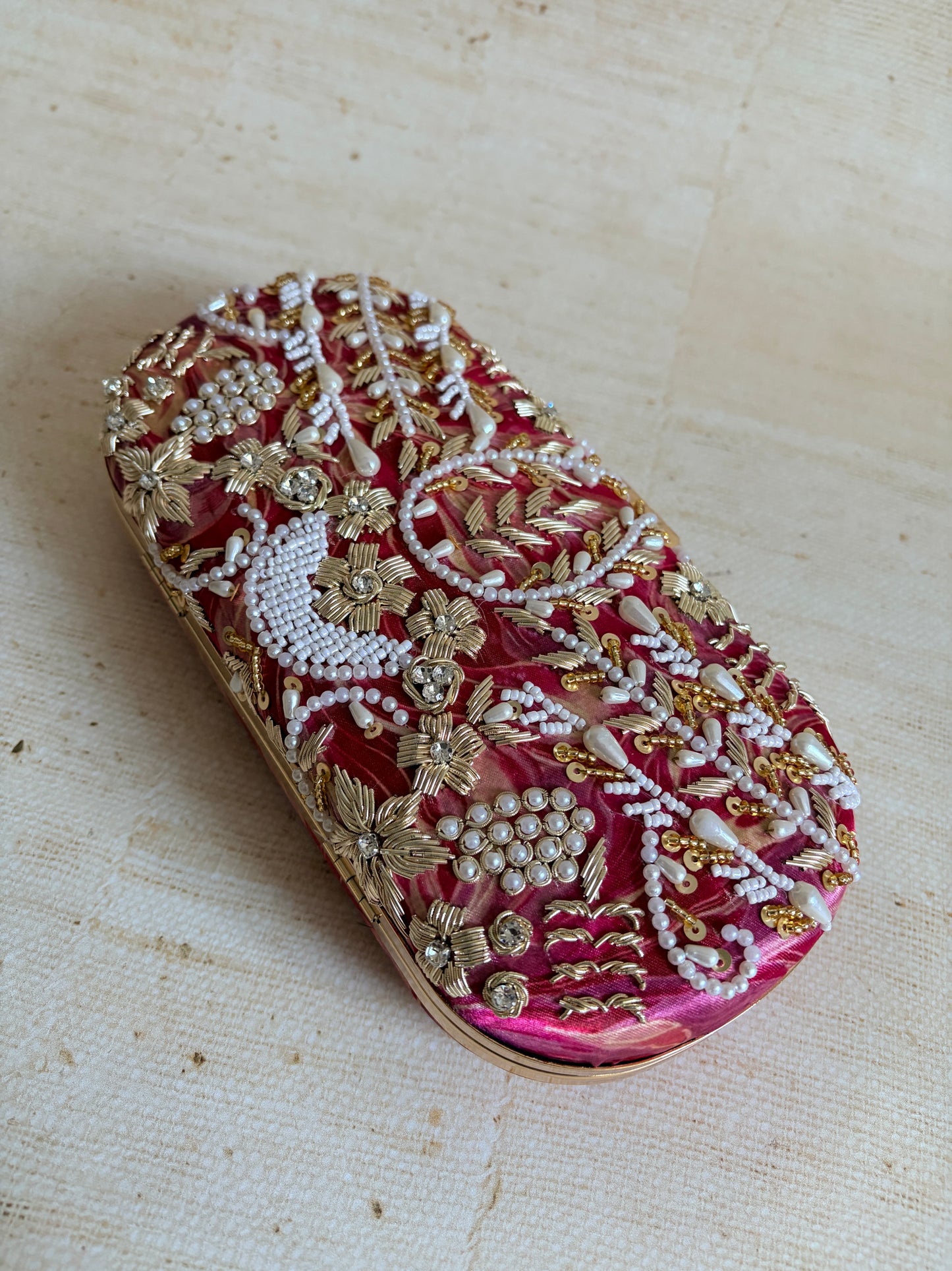 Amelia Pearl Capsule Clutch (ST1100) (Pink)