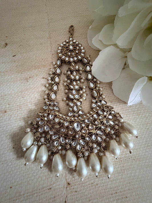 Antique Gold Pearl Passa/Jhumar (ST1104)