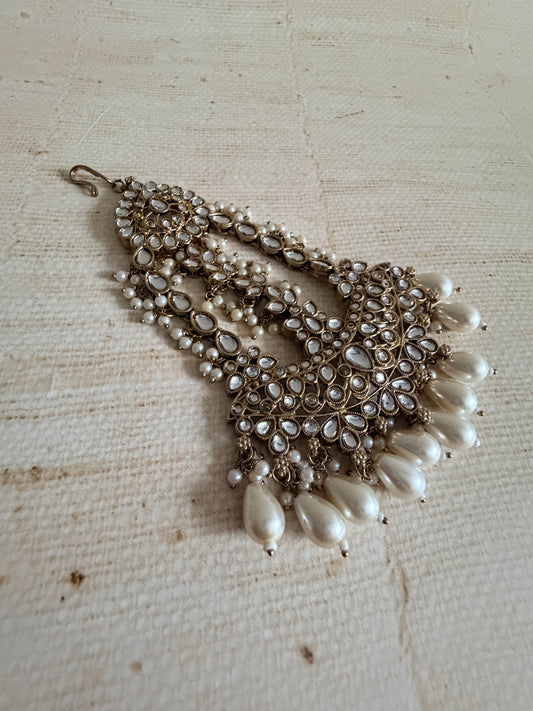 Antique Gold Pearl Passa/Jhumar (ST1104)