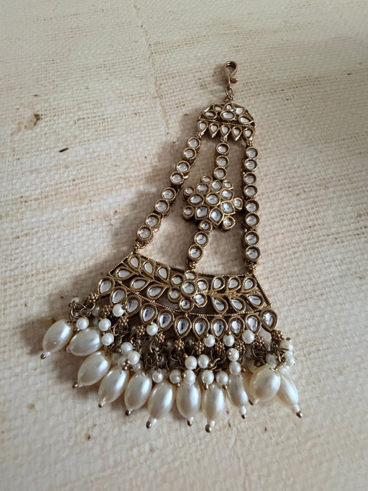 Antique Gold Pearl Passa/Jhumar (ST1108)