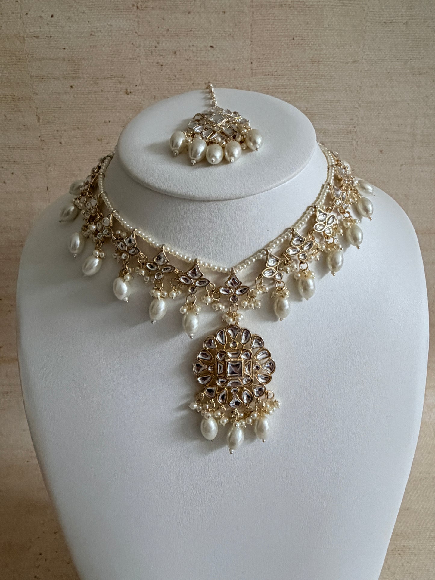 Ruhani White Kundan Gold Plated Pearl Set (ST1106)