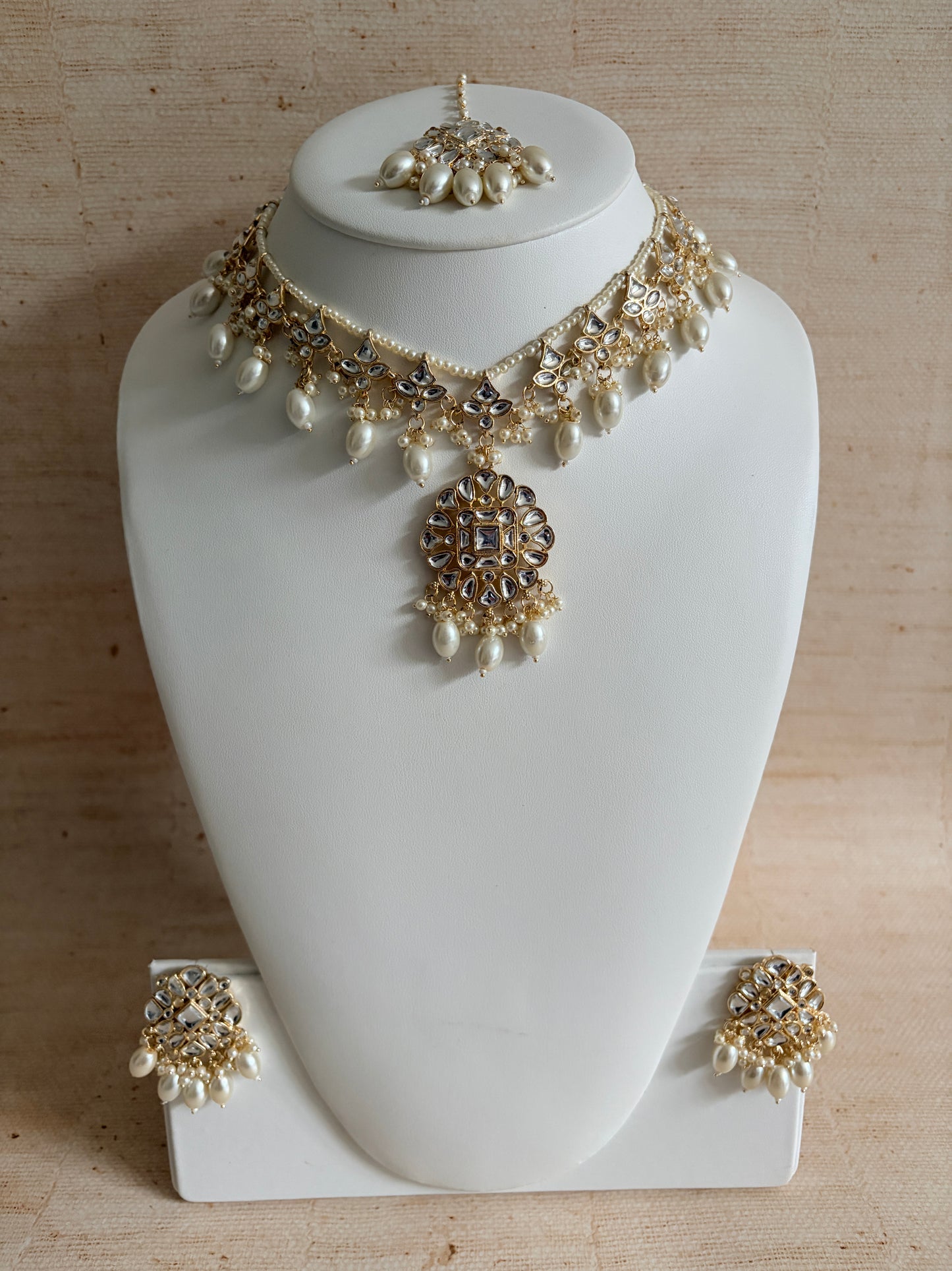 Ruhani White Kundan Gold Plated Pearl Set (ST1106)