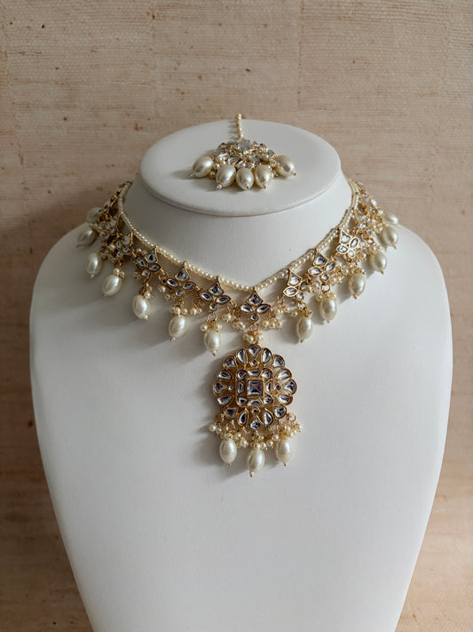 Ruhani White Kundan Gold Plated Pearl Set (ST1106)