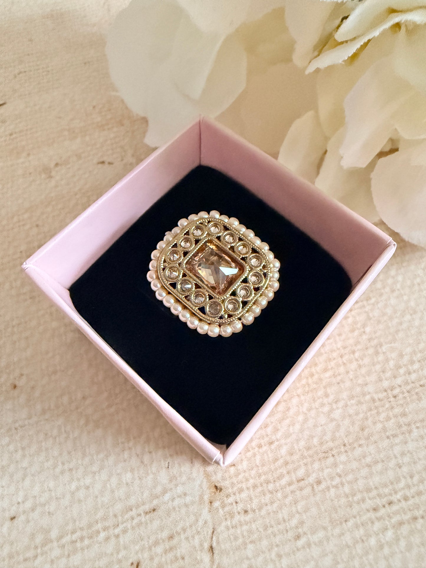 Gold Antique Adjustable Ring (ST1036)