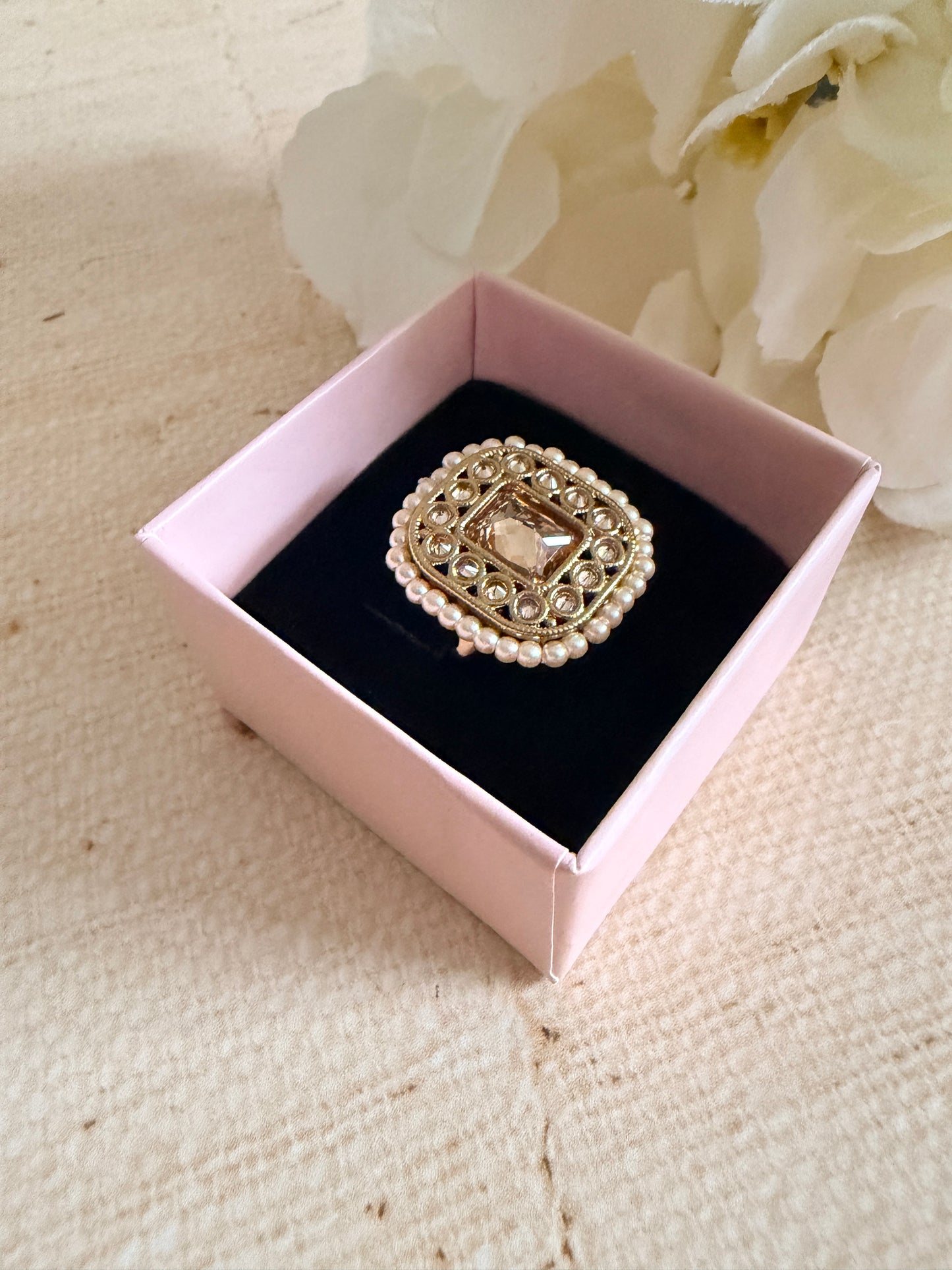Gold Antique Adjustable Ring (ST1036)