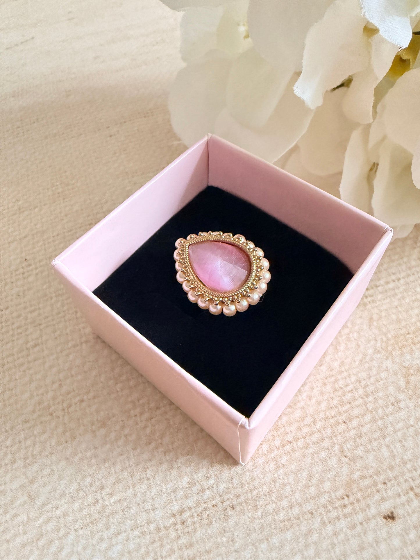 Maya Pink Pearl Gold Ring (ST1109)