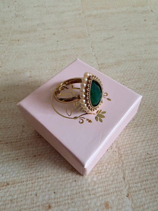 Maya Emerald Green Pearl Gold Ring (ST1109)