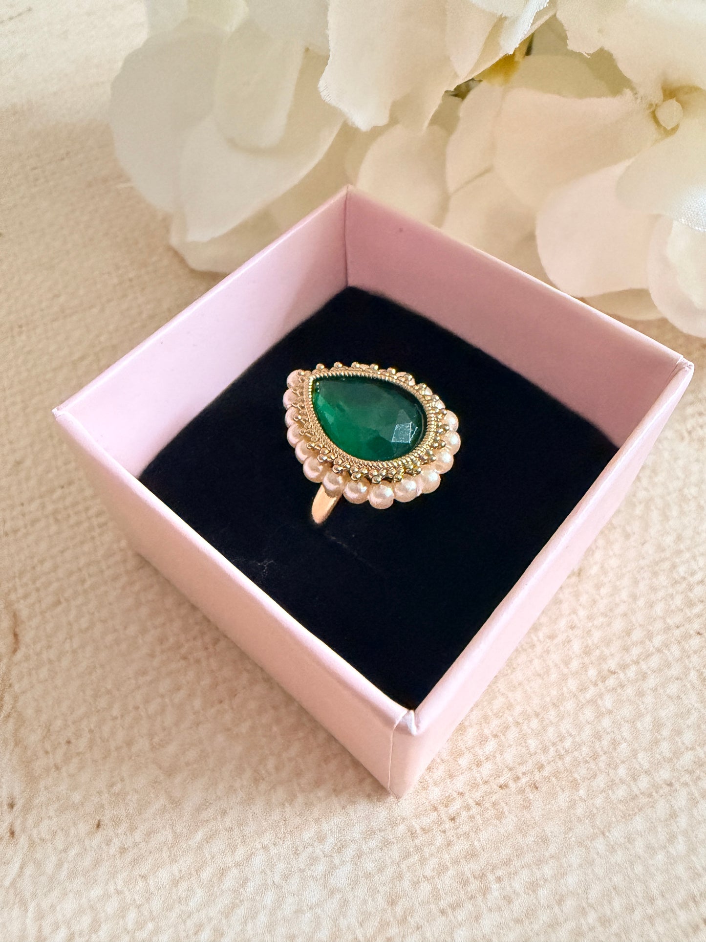 Maya Emerald Green Pearl Gold Ring (ST1109)