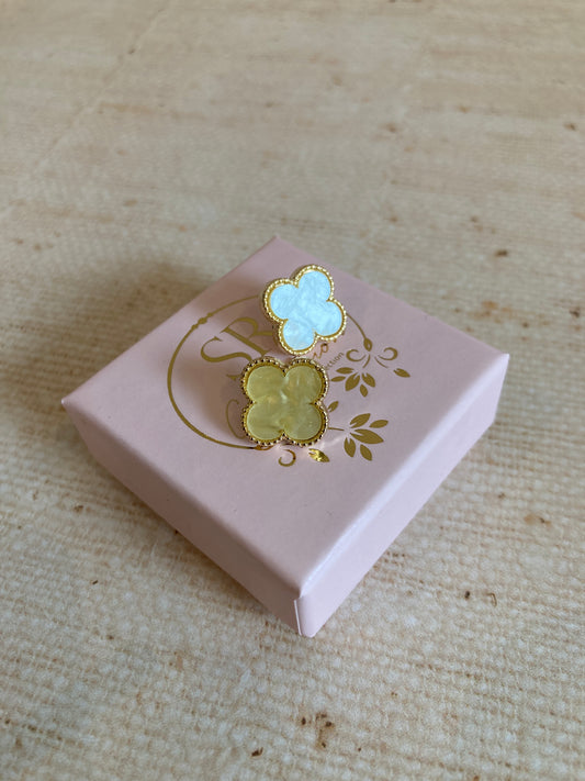 Clover Stud Earrings (ST926) (Yellow)